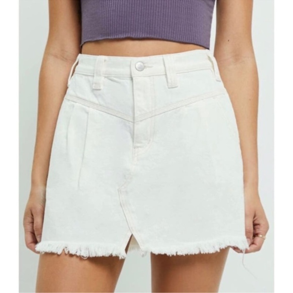 Free People We The Free White Clay Raw Hem Pleated Denim Skirt Size 26